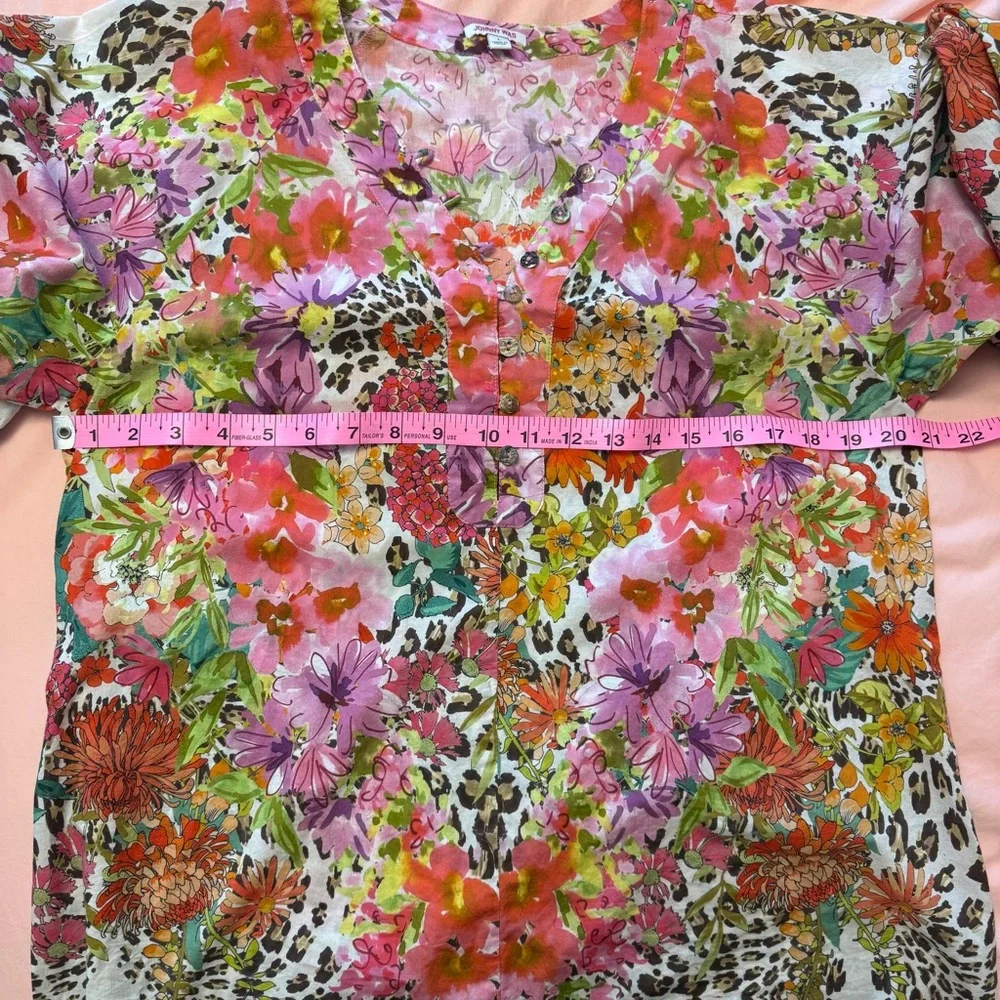 JOHNNY WAS 2 Piece Wild Garden Blouse and Short Set - Women’s Large - Picture 16 of 16
